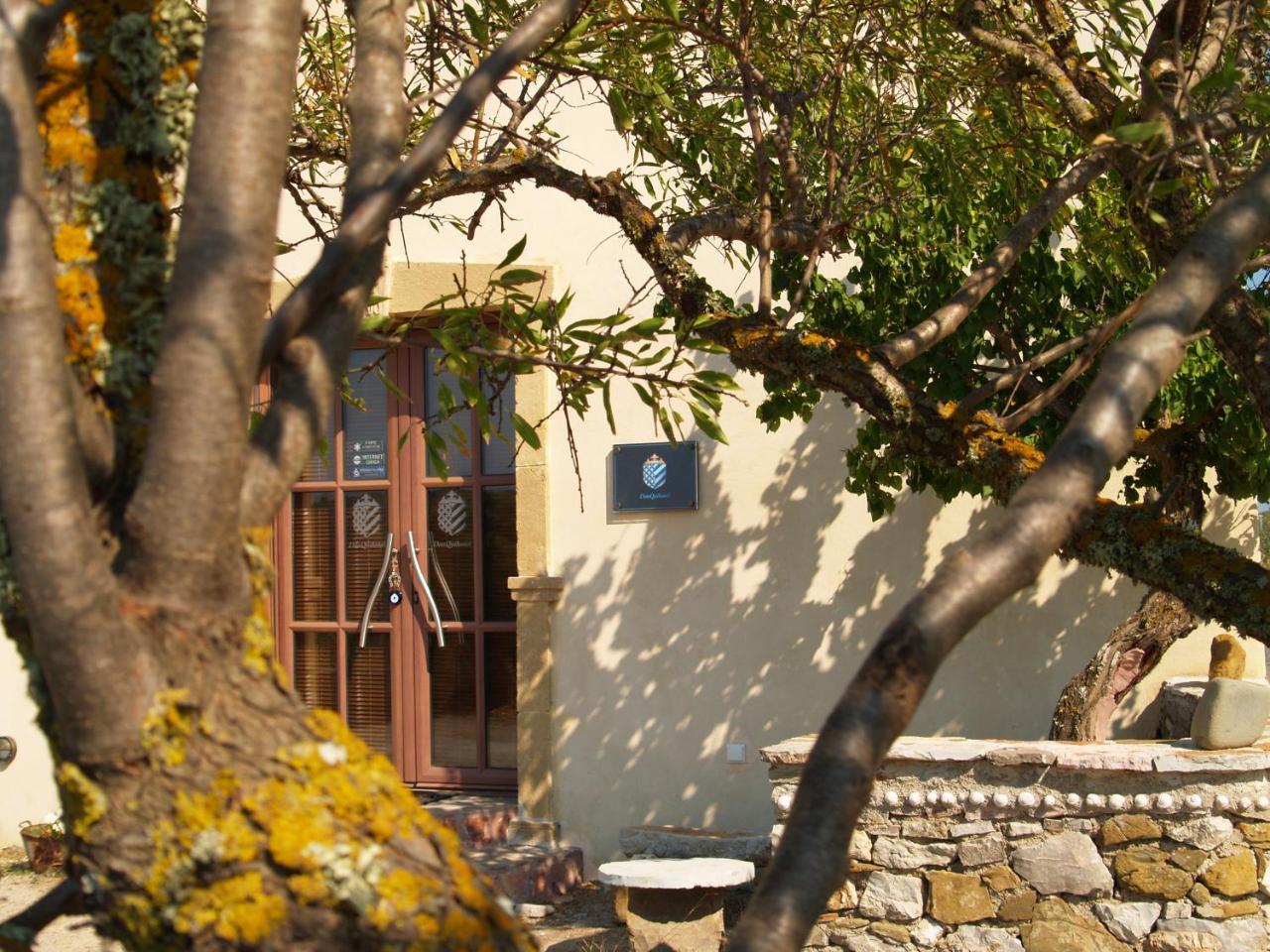Donquihotel Chalet Karvounades 외부 사진